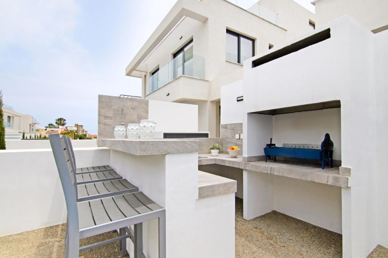 Villa Queen Alexandra Protaras Exterior foto